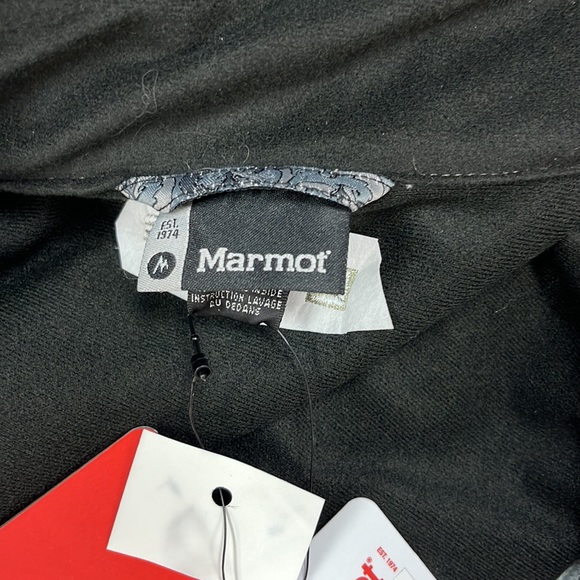 Marmot Men’s Scirocco Lightweight Jacket (2781) - Picture 11 of 14